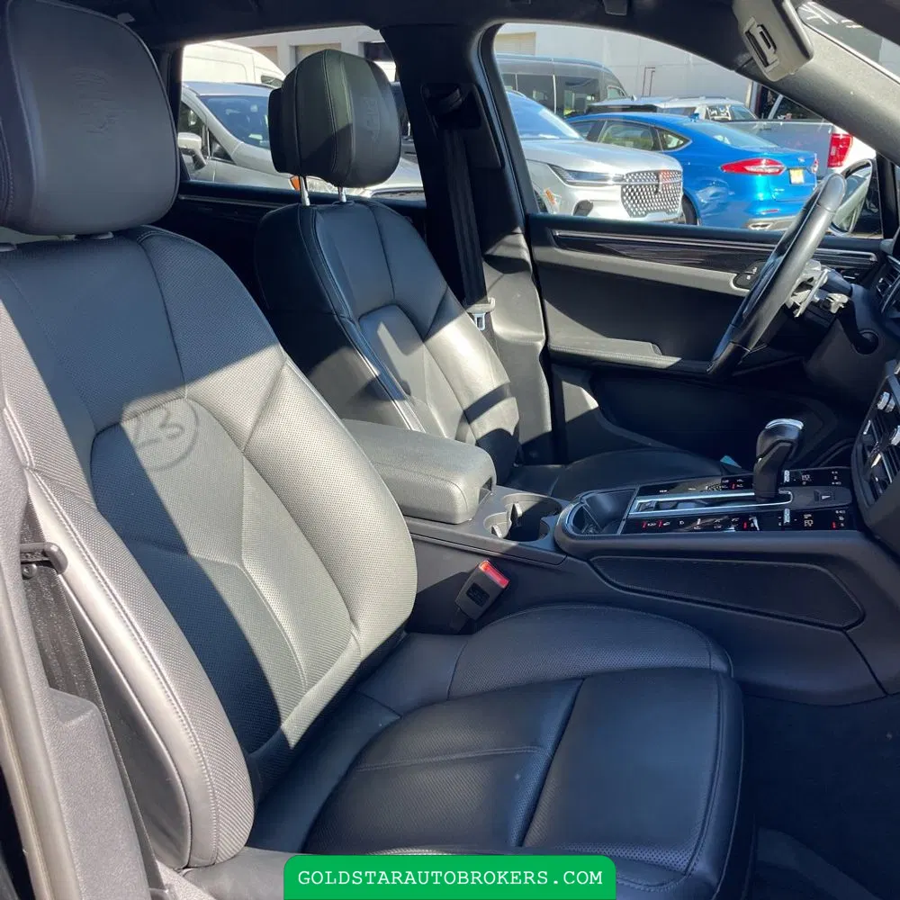 2023 Porsche Macan S