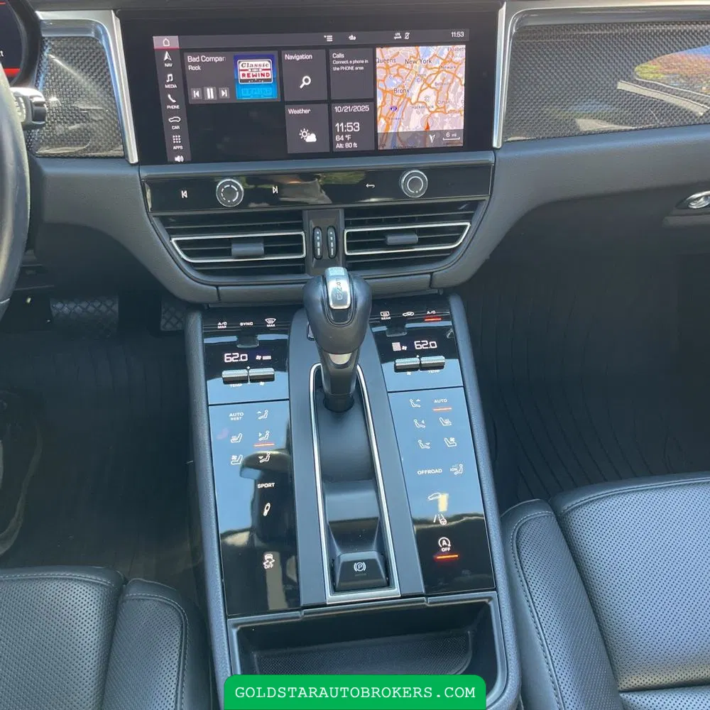 2023 Porsche Macan S
