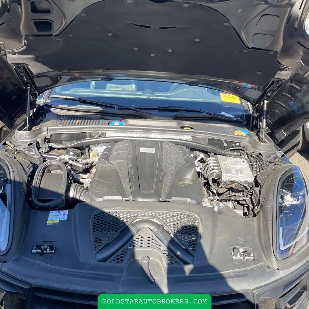 2023 Porsche Macan S