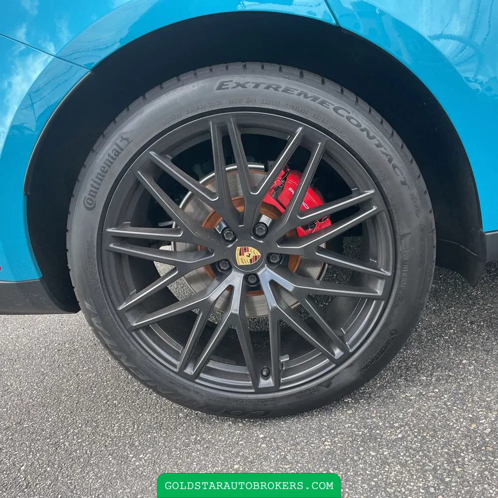 2022 Porsche Macan S