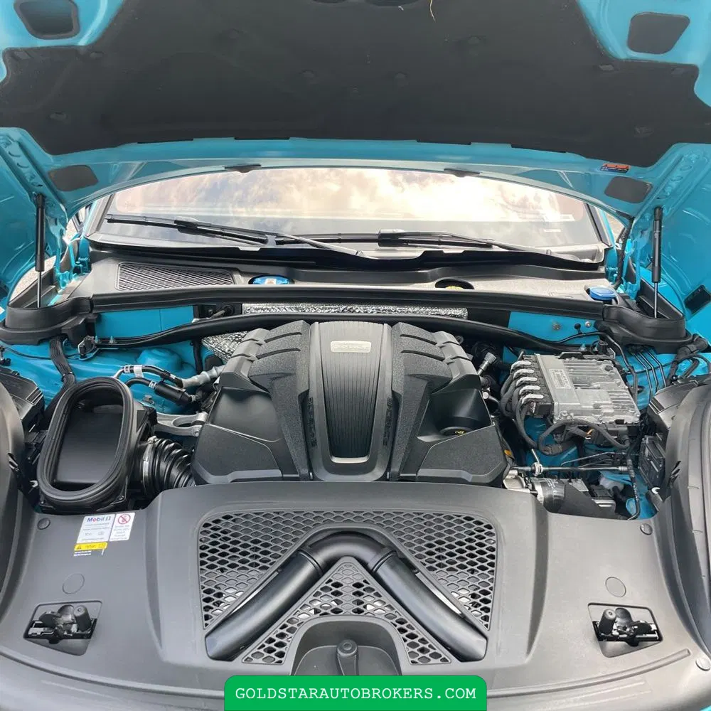 2022 Porsche Macan S
