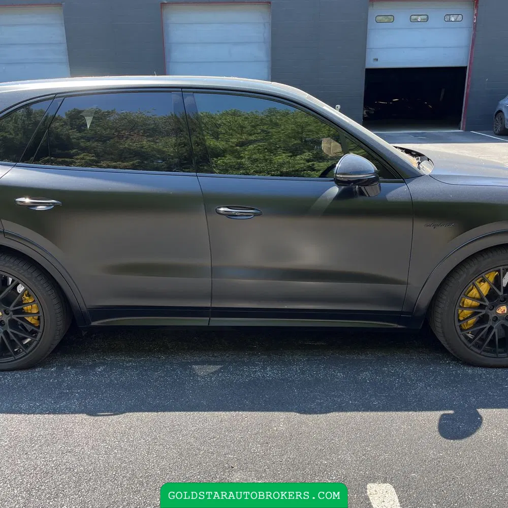 2021 Porsche Cayenne Turbo S E-Hybrid