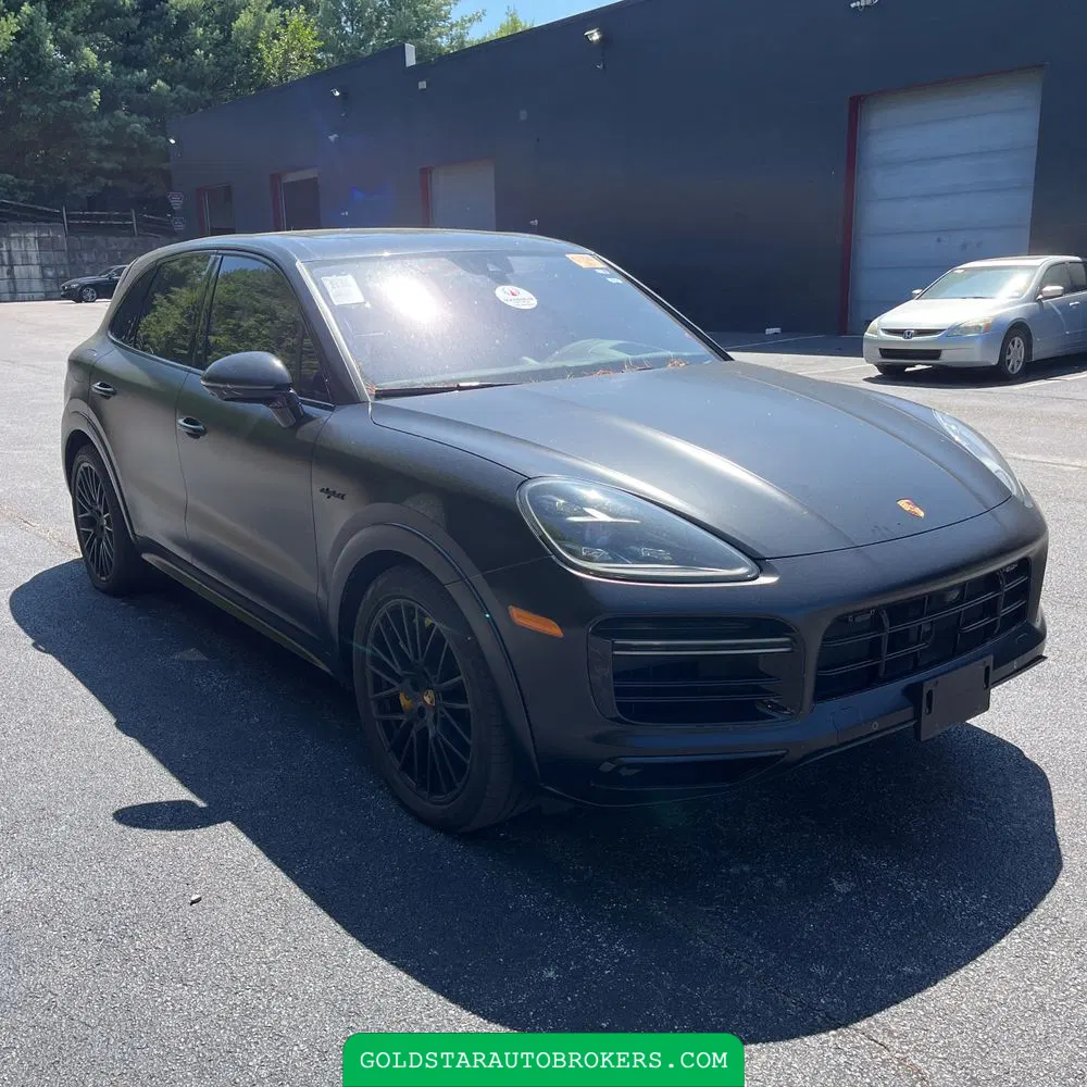 2021 Porsche Cayenne Turbo S E-Hybrid
