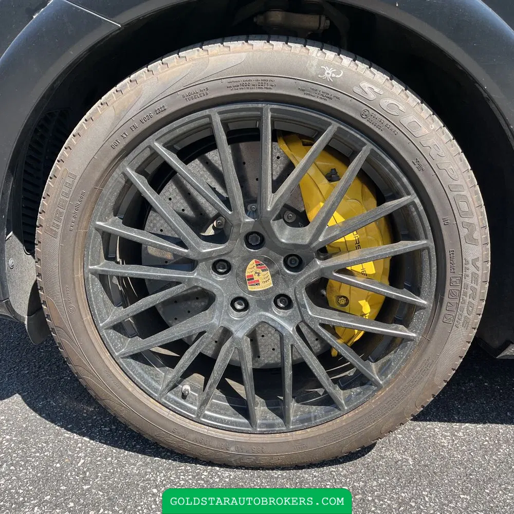 2021 Porsche Cayenne Turbo S E-Hybrid