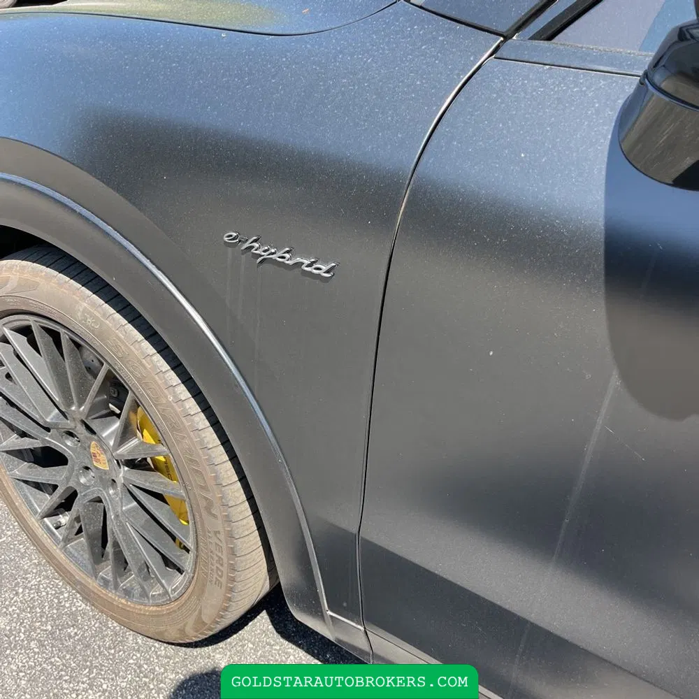 2021 Porsche Cayenne Turbo S E-Hybrid