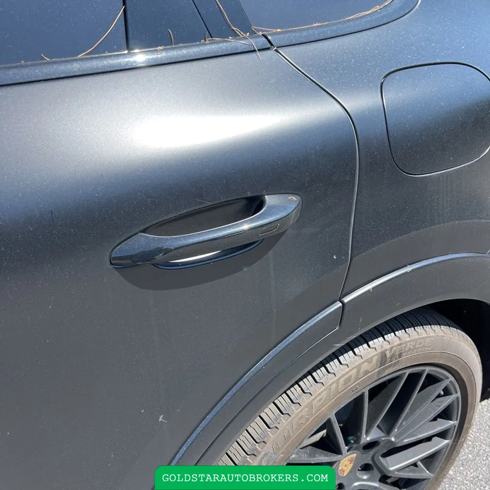 2021 Porsche Cayenne Turbo S E-Hybrid
