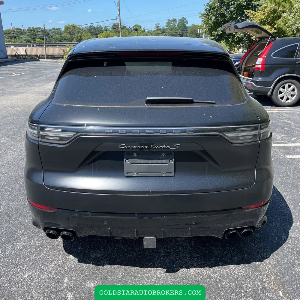 2021 Porsche Cayenne Turbo S E-Hybrid