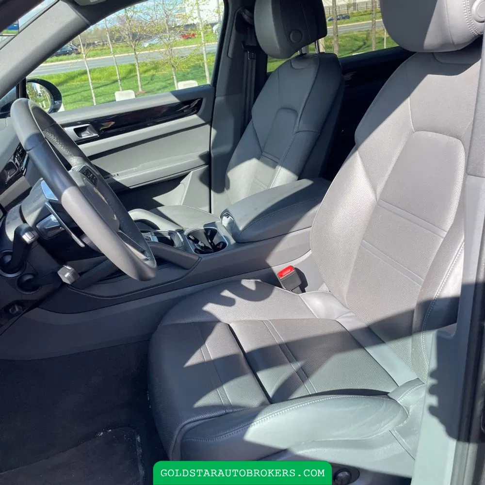 2022 Porsche Cayenne Coupe