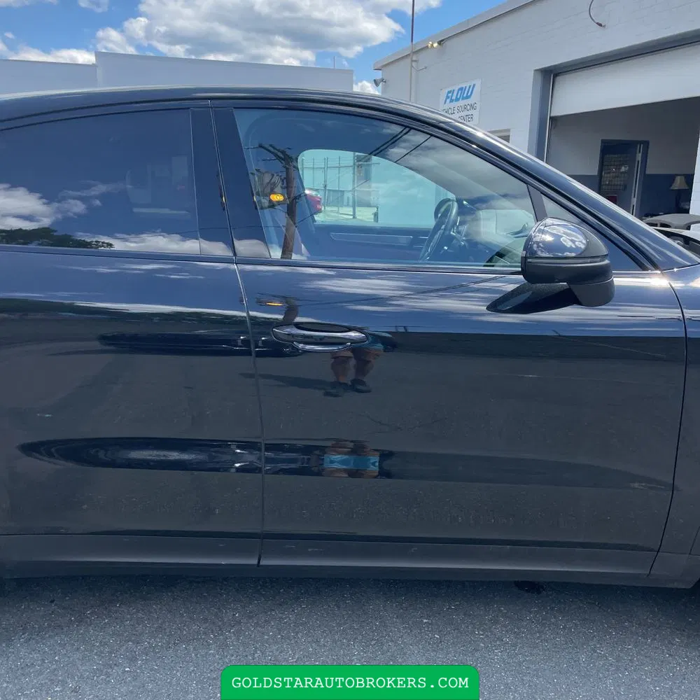 2023 Porsche Cayenne Coupe