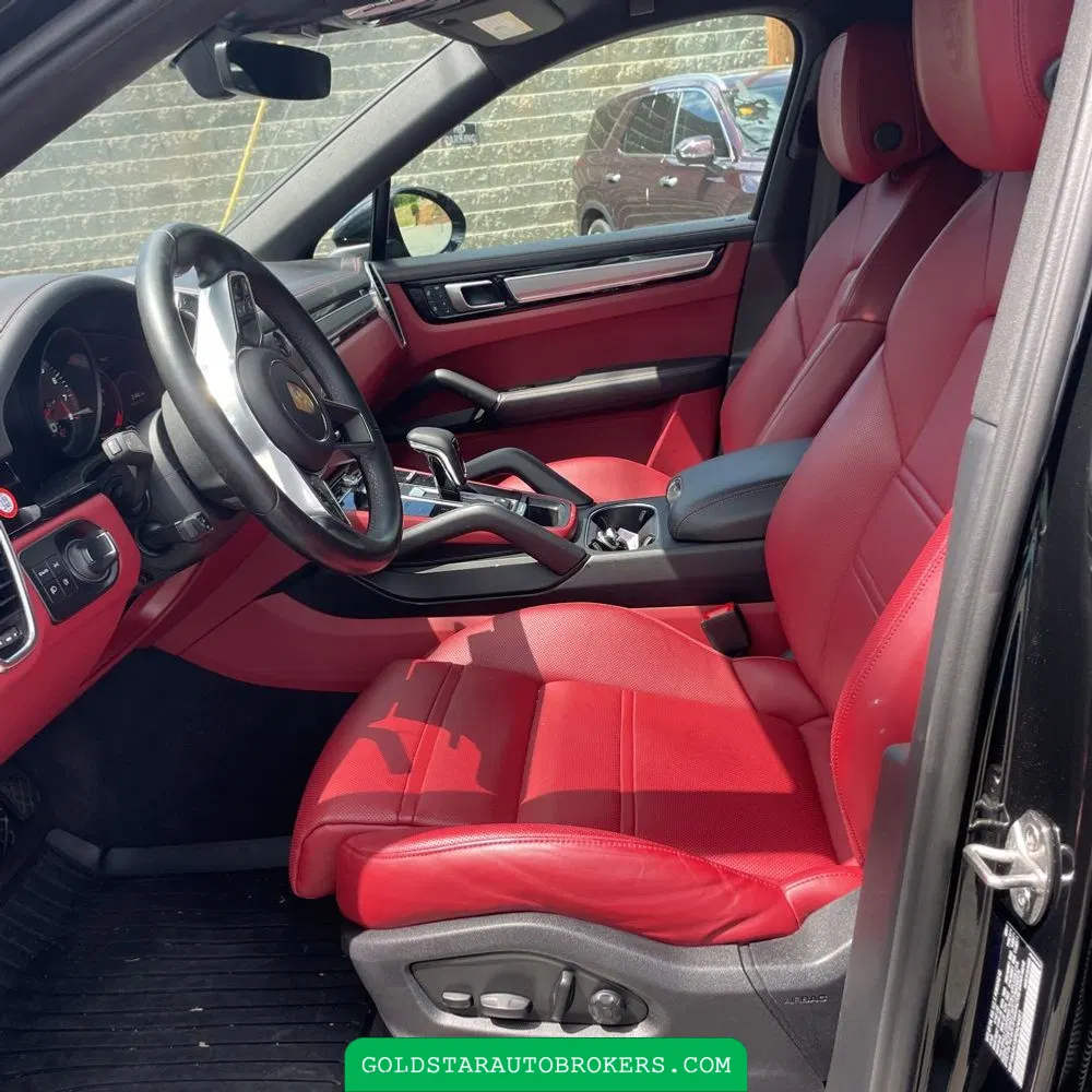2023 Porsche Cayenne Coupe