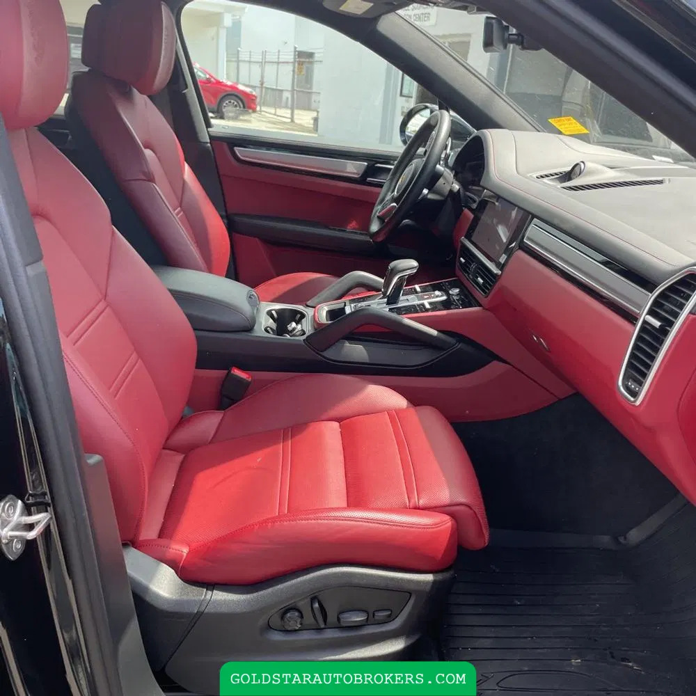 2023 Porsche Cayenne Coupe