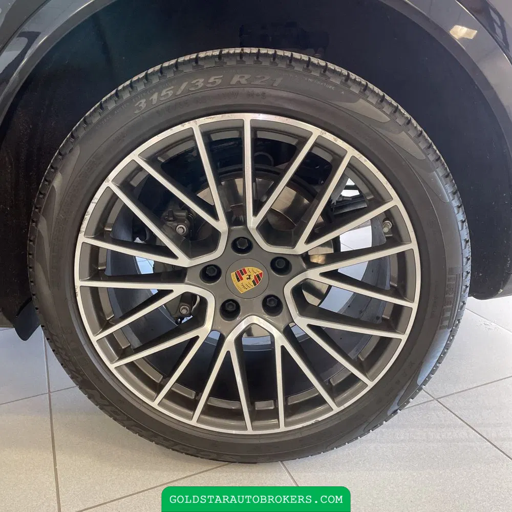 2022 Porsche Cayenne S Coupe