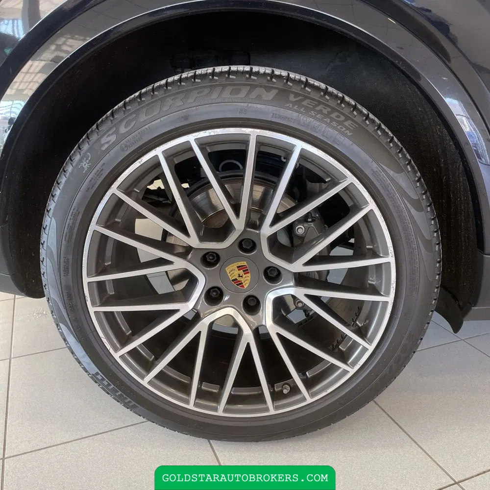 2022 Porsche Cayenne S Coupe
