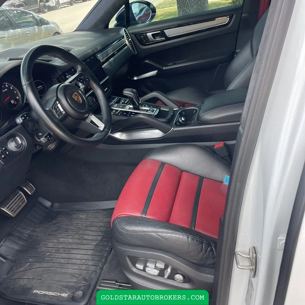 2020 Porsche Cayenne Turbo