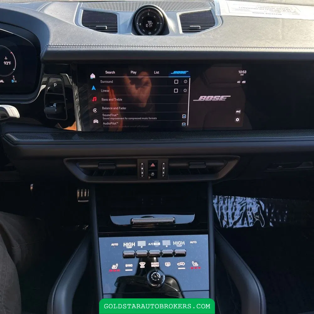 2025 Porsche Cayenne GTS