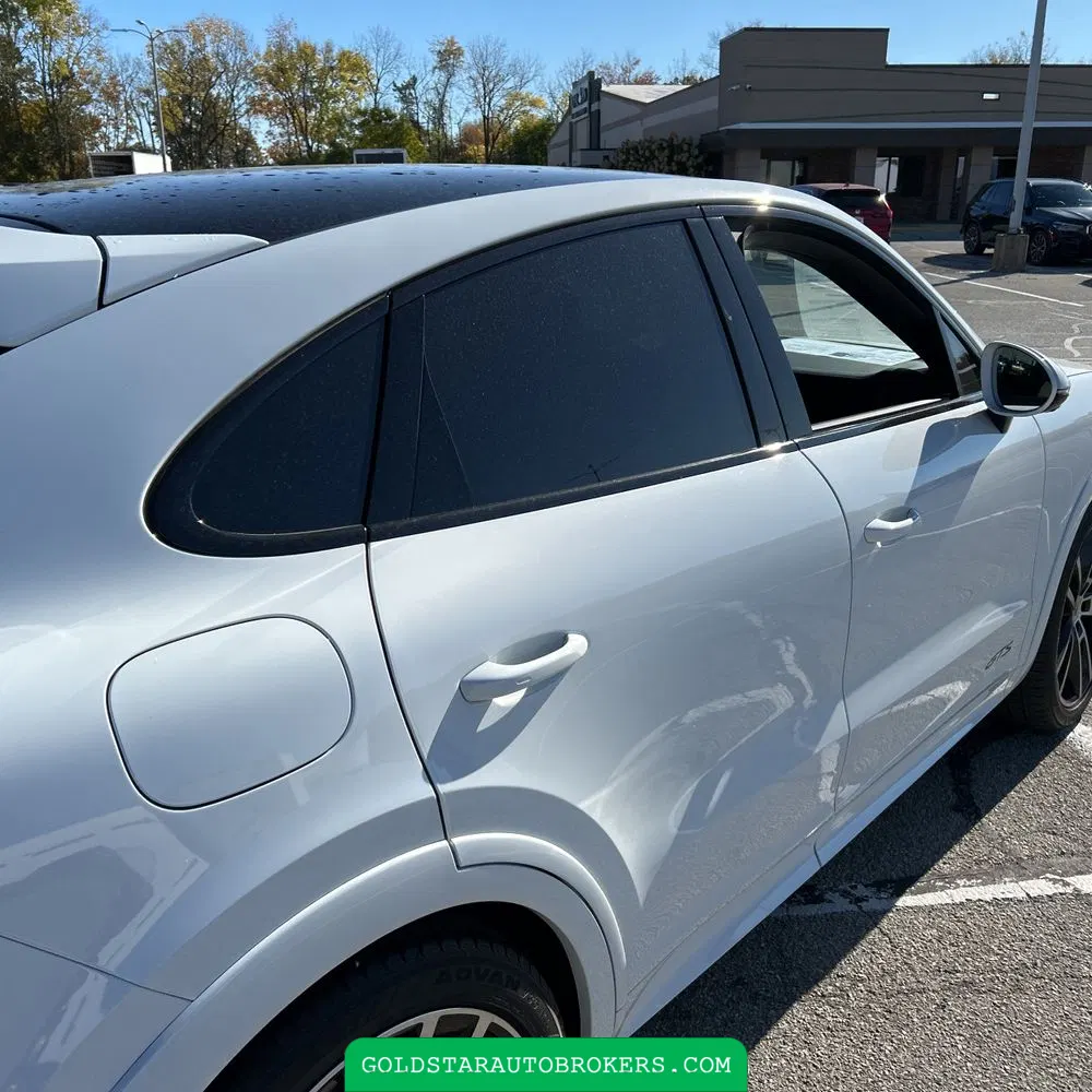 2025 Porsche Cayenne GTS