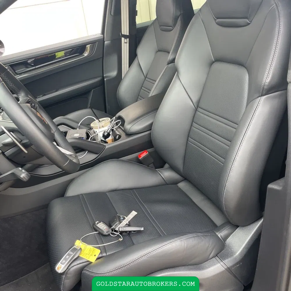 2025 Porsche Cayenne Turbo GT