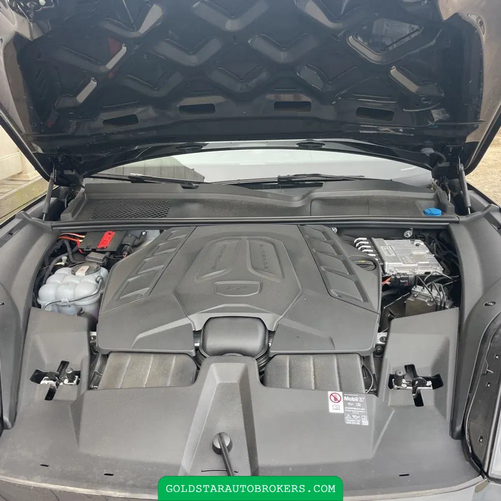 2025 Porsche Cayenne Turbo GT
