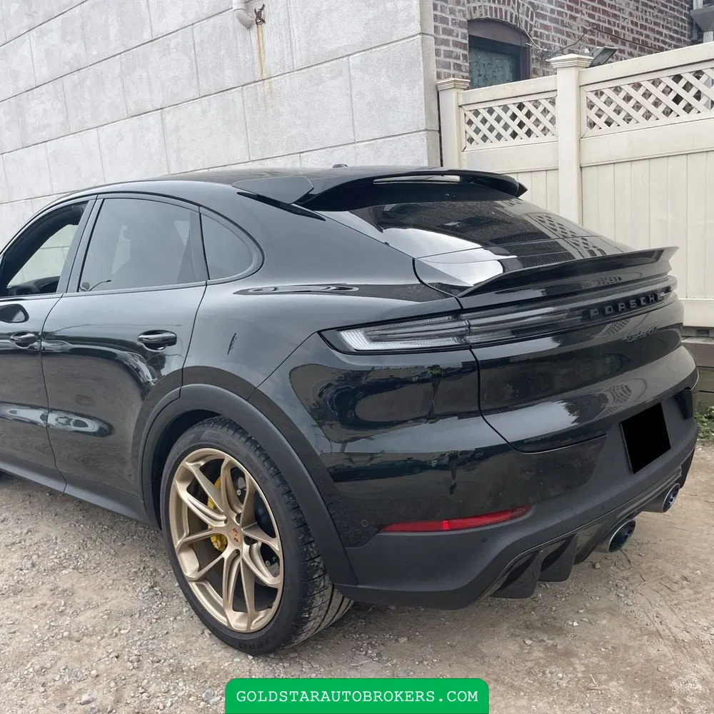 2025 Porsche Cayenne Turbo GT
