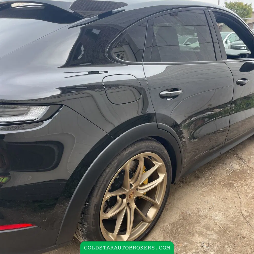 2025 Porsche Cayenne Turbo GT