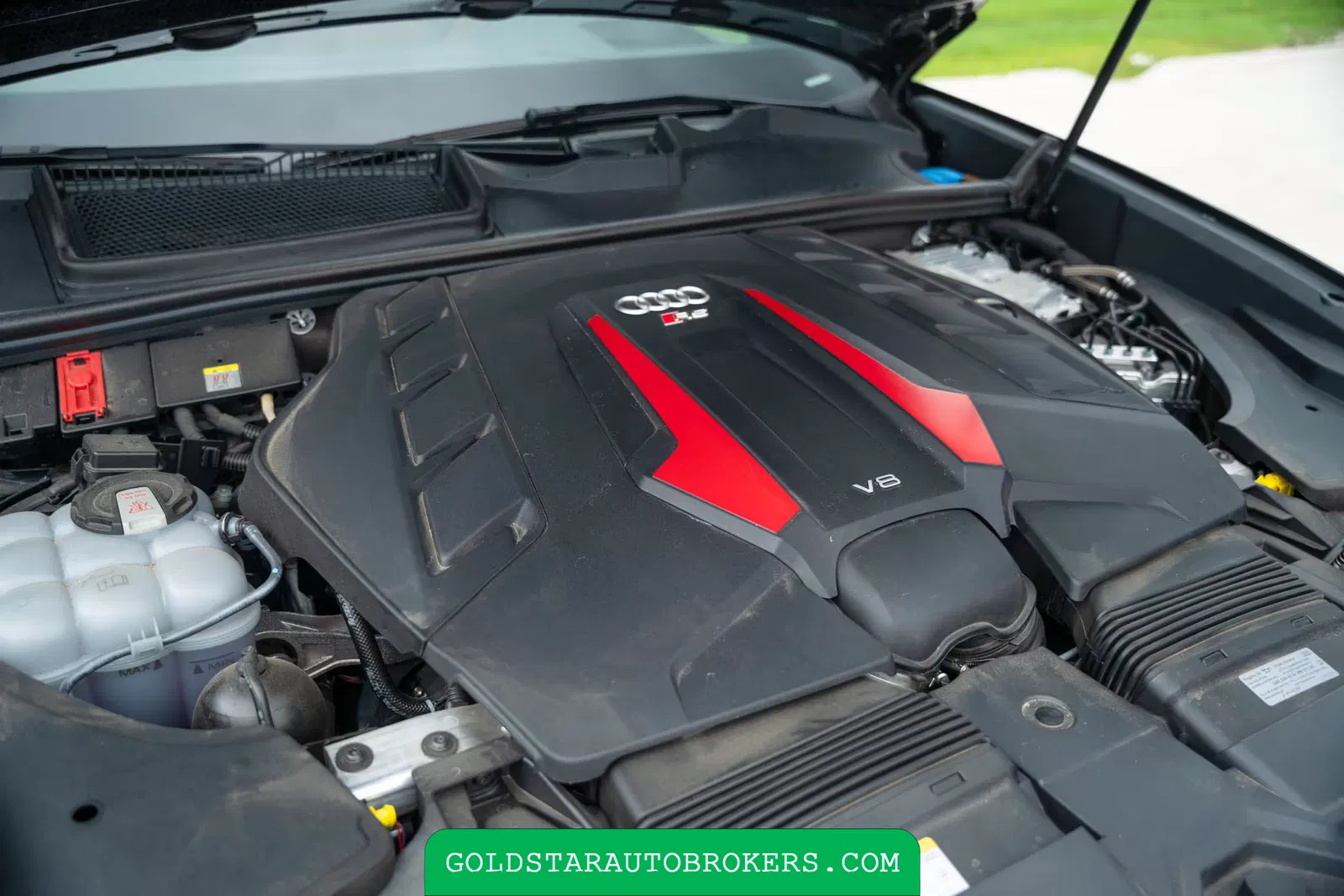 2024 Audi RS Q8 Performance