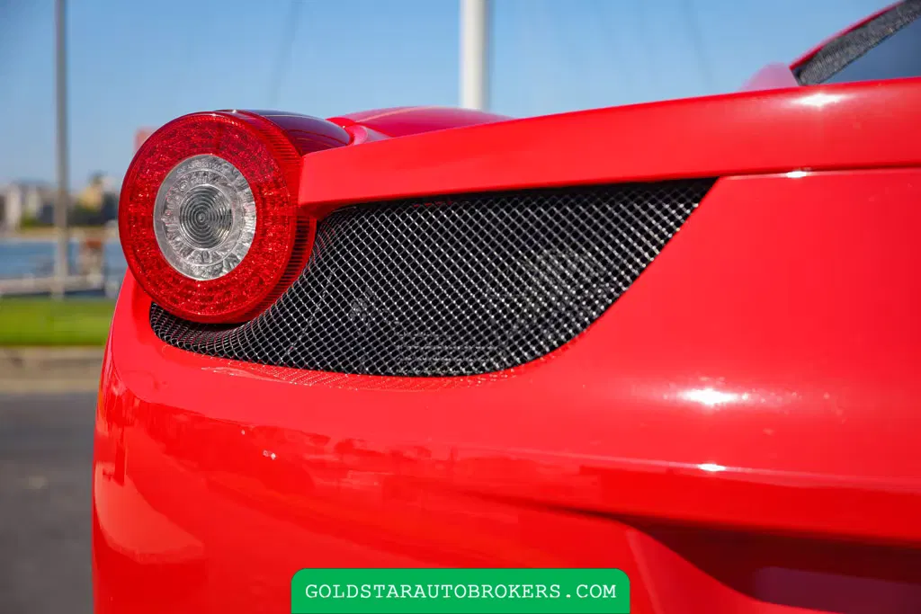 2011 Ferrari 458 Italia Coupe