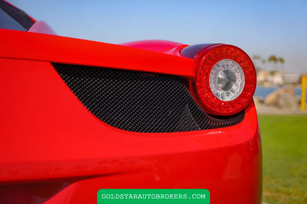 2011 Ferrari 458 Italia Coupe