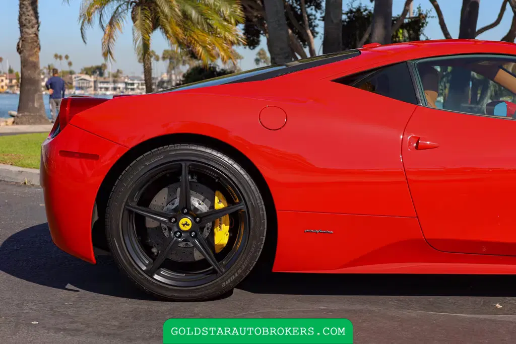 2011 Ferrari 458 Italia Coupe