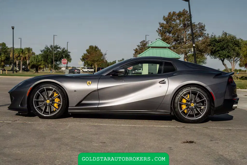 2022 Ferrari 812 GTS