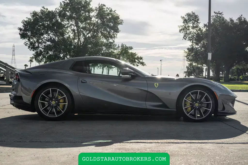 2022 Ferrari 812 GTS
