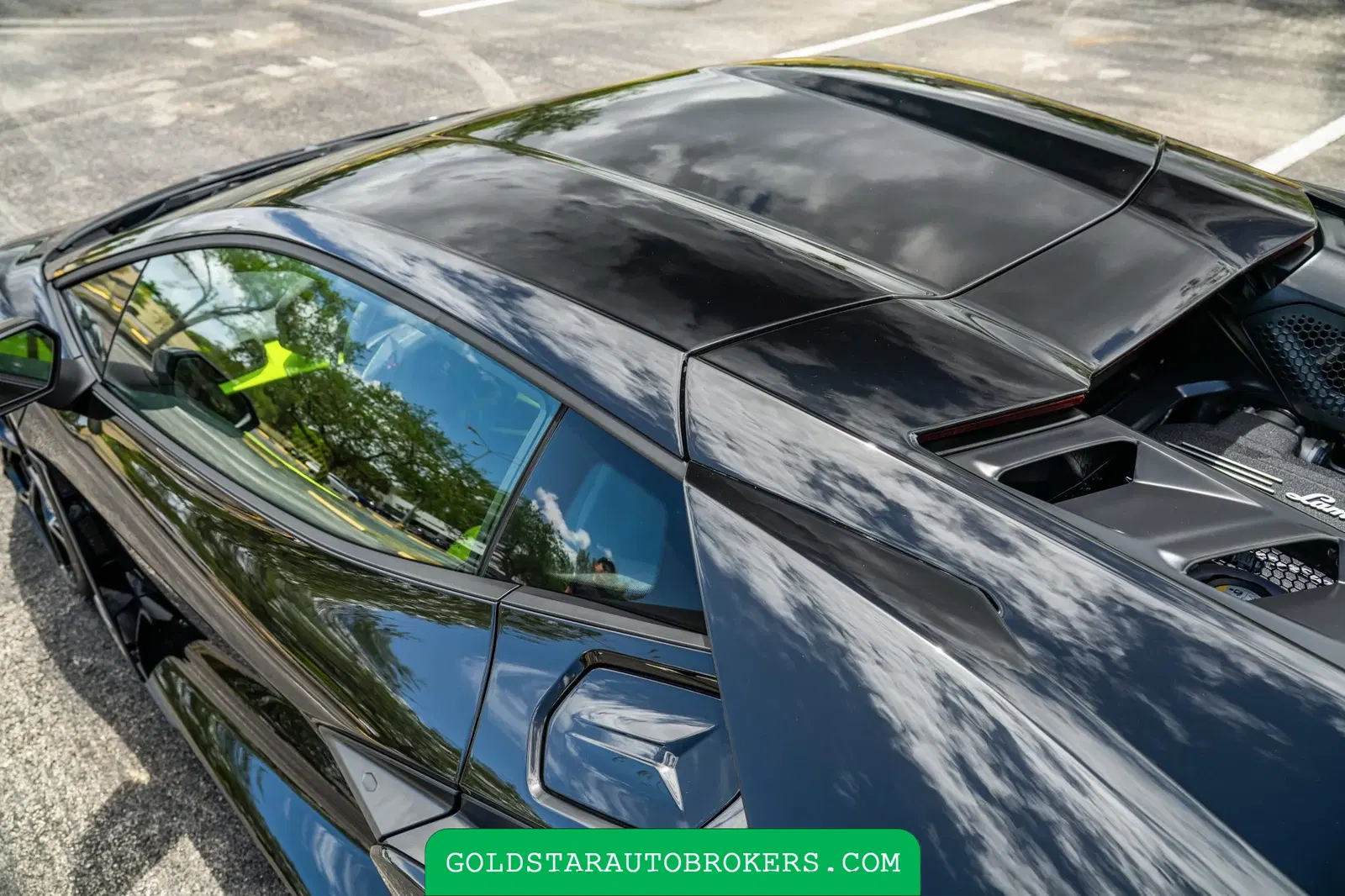 2024 Lamborghini Revuelto