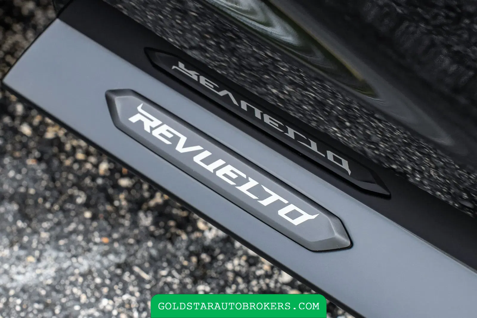 2024 Lamborghini Revuelto