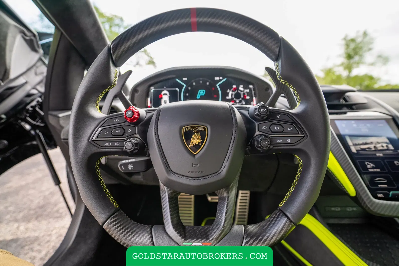 2024 Lamborghini Revuelto