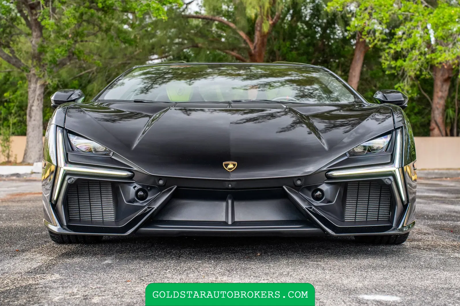 2024 Lamborghini Revuelto