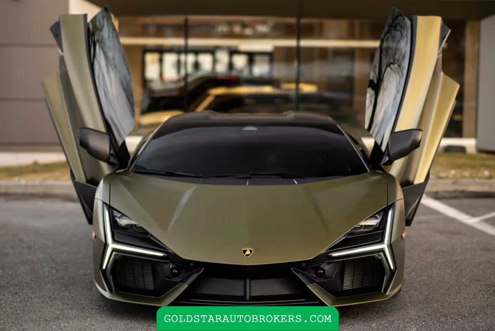 2025 Lamborghini Revuelto