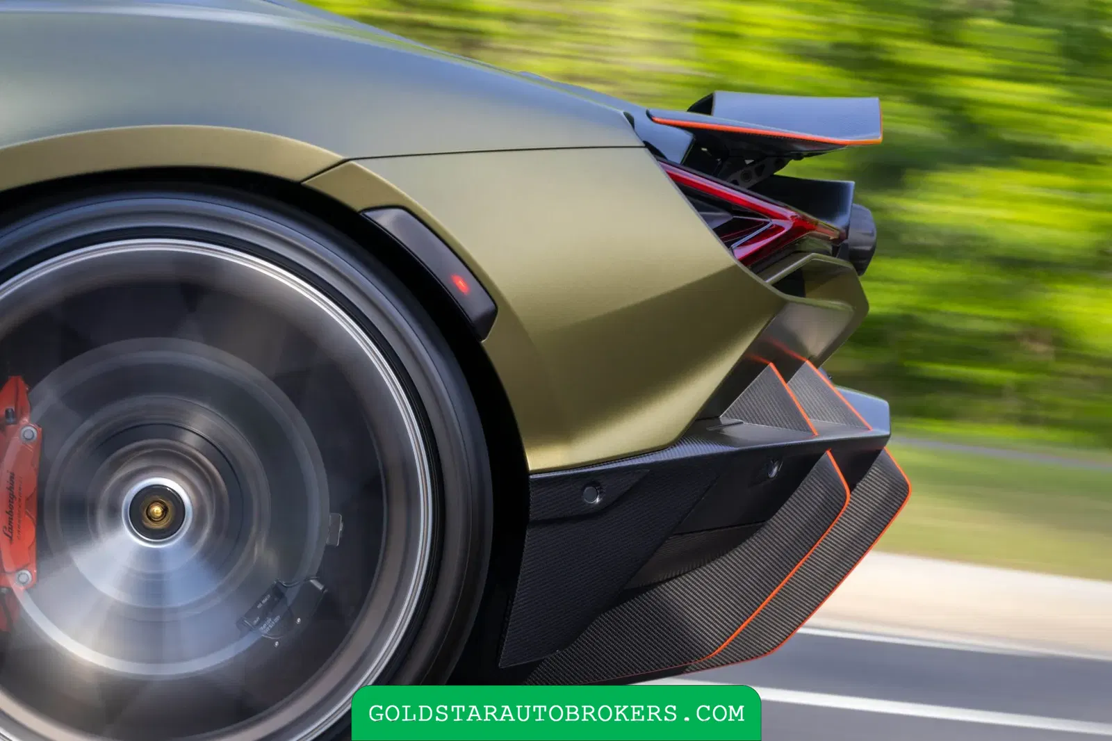 2025 Lamborghini Revuelto