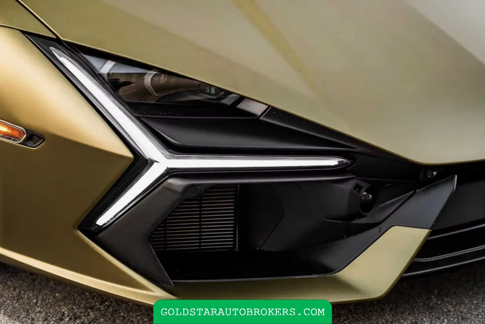 2025 Lamborghini Revuelto