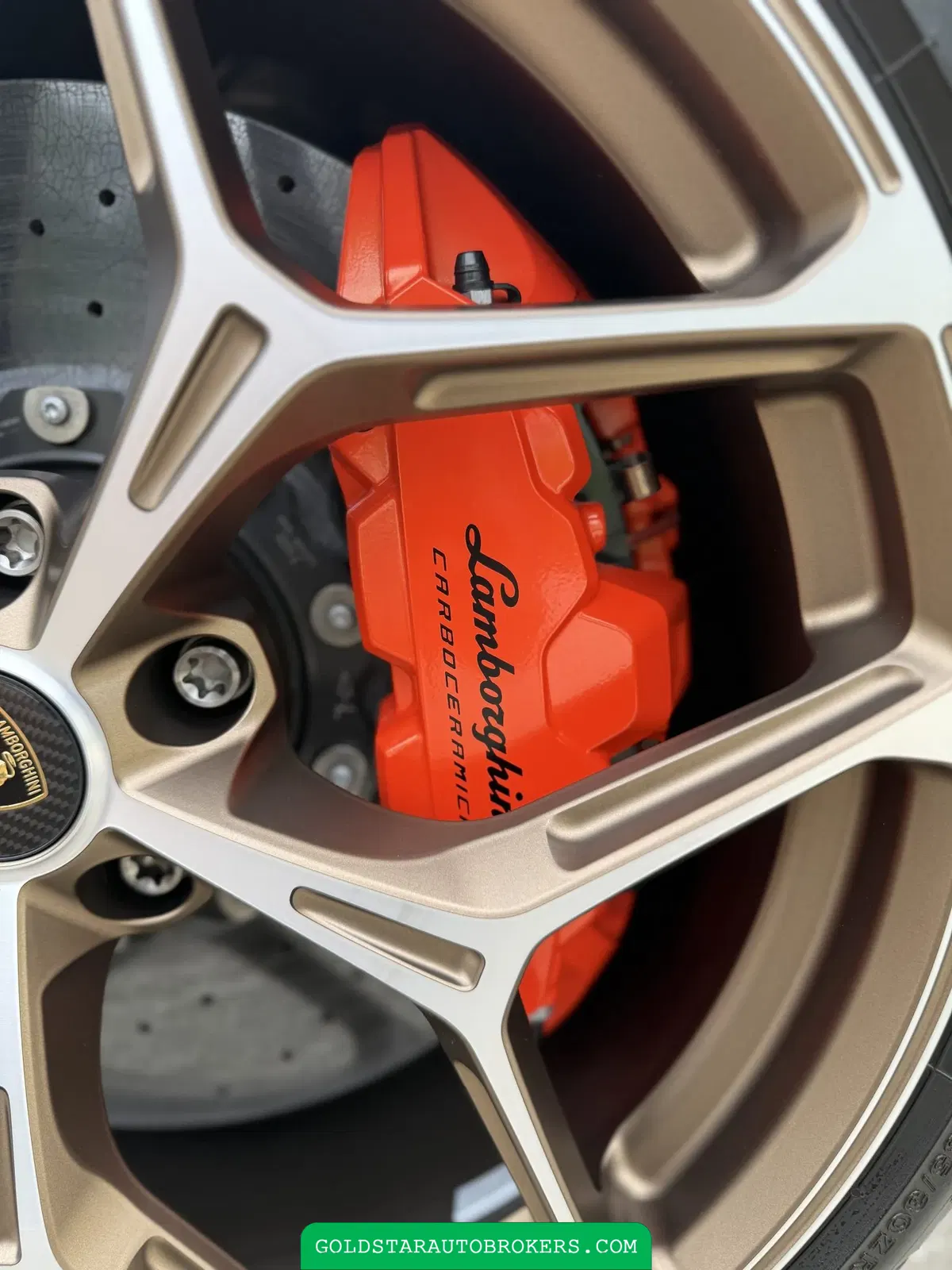 2025 Lamborghini Revuelto