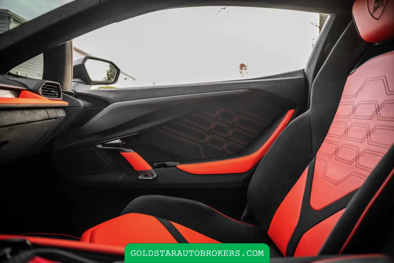 2025 Lamborghini Revuelto