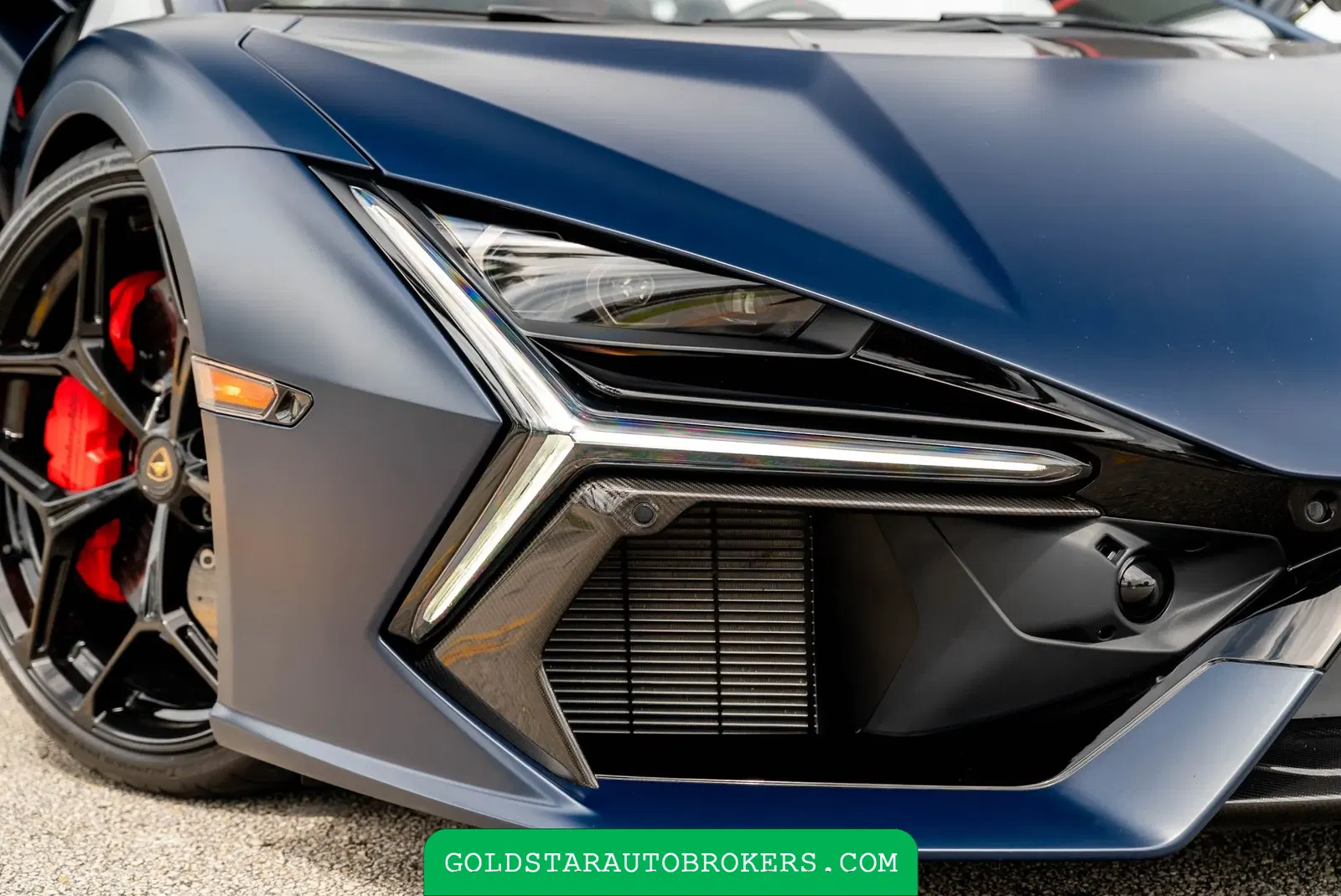 2025 Lamborghini Revuelto
