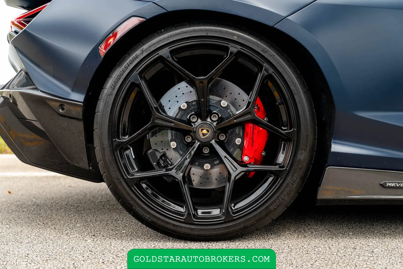 2025 Lamborghini Revuelto