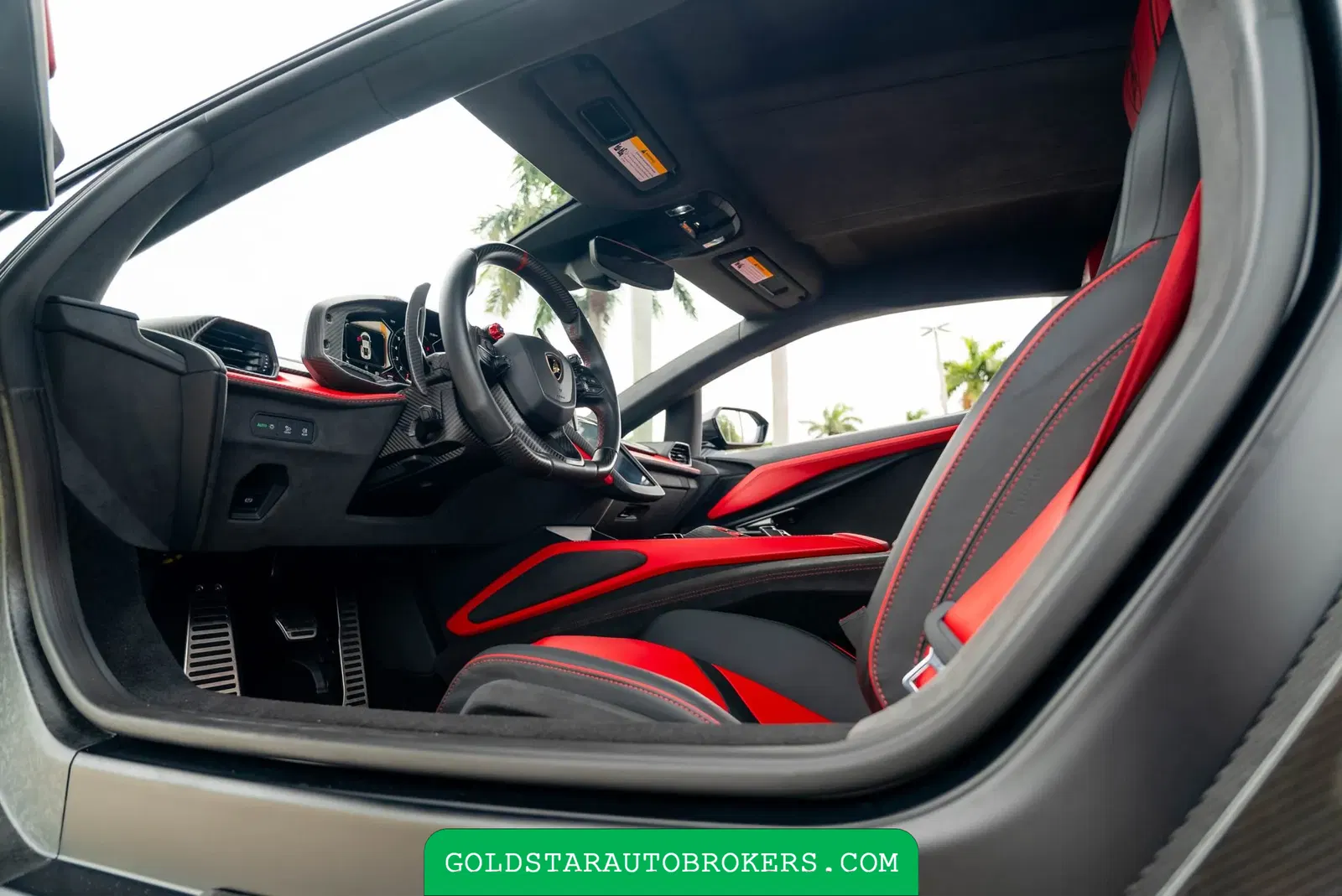 2025 Lamborghini Revuelto