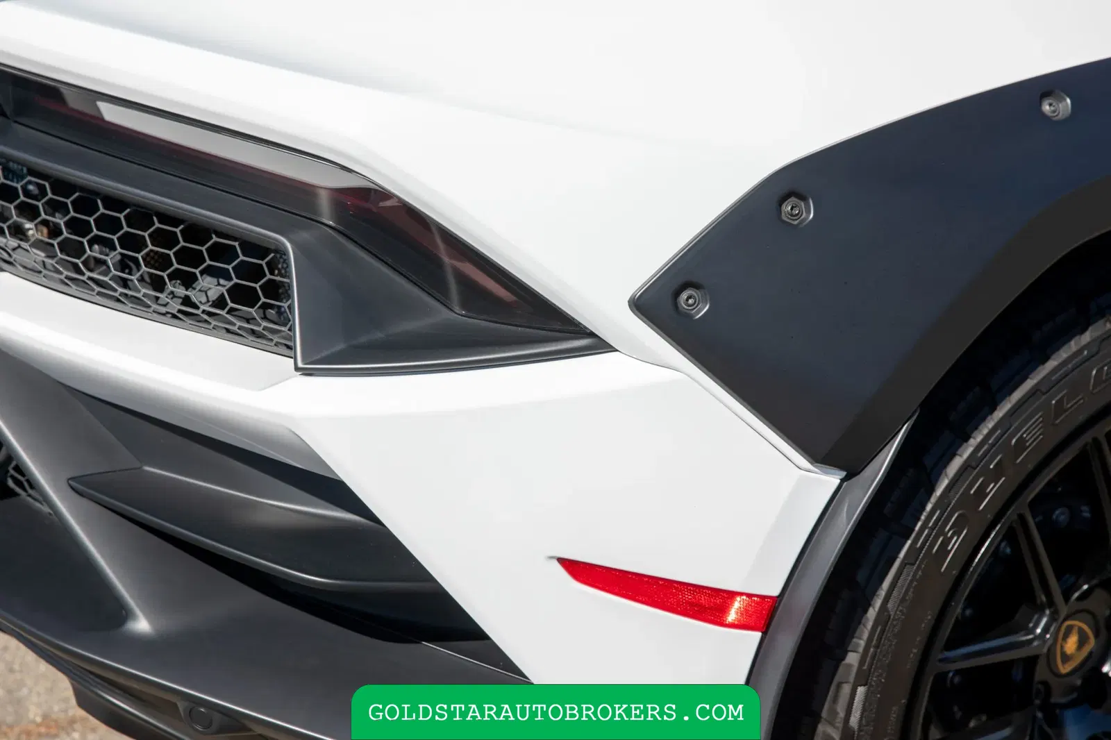 2024 Lamborghini Huracan Sterrato