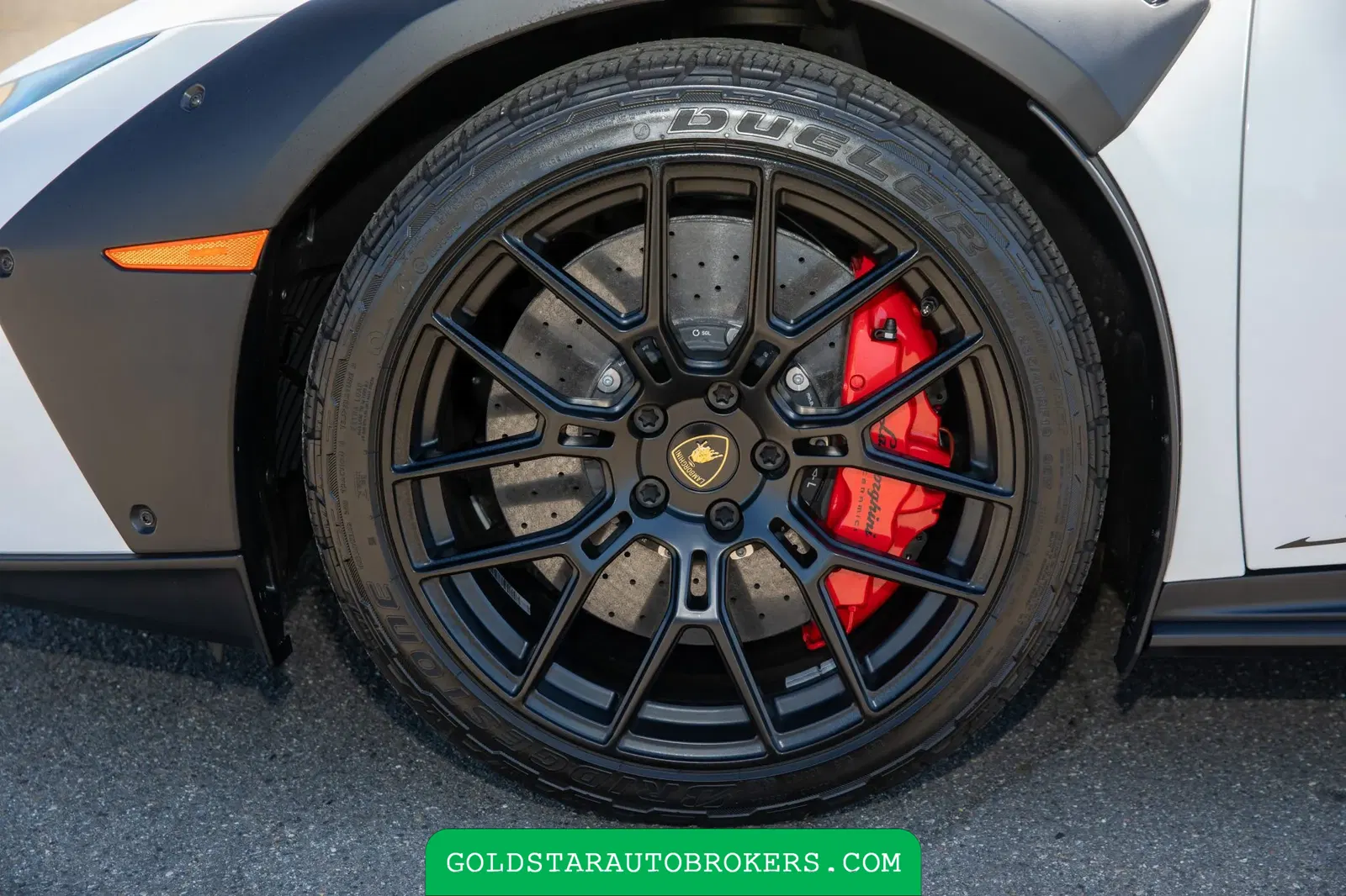 2024 Lamborghini Huracan Sterrato