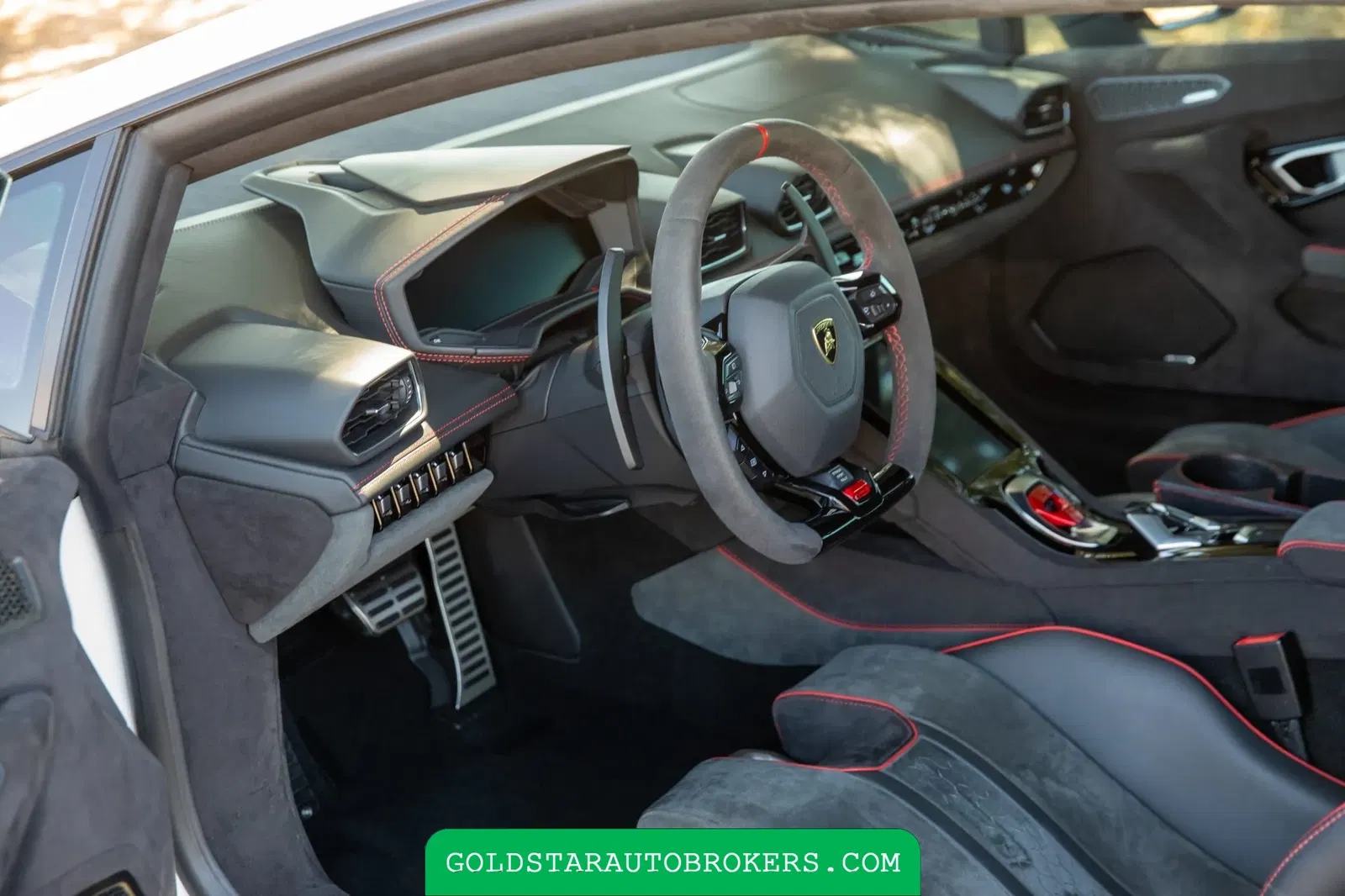 2024 Lamborghini Huracan Sterrato