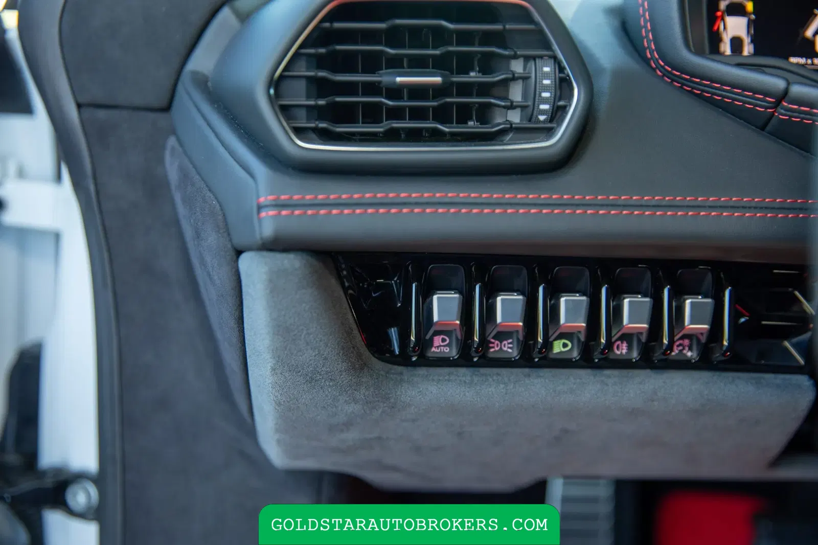 2024 Lamborghini Huracan Sterrato