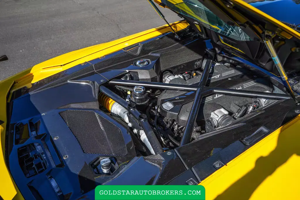 2015 Lamborghini Aventador Roadster