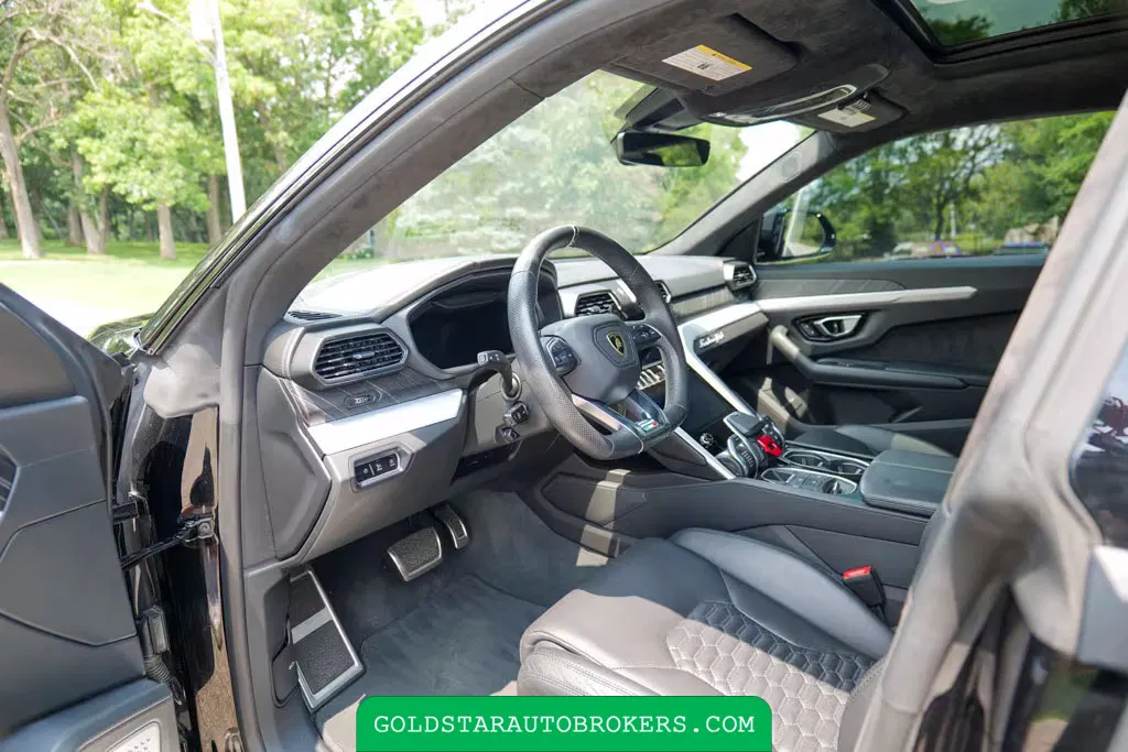 2019 Lamborghini Urus