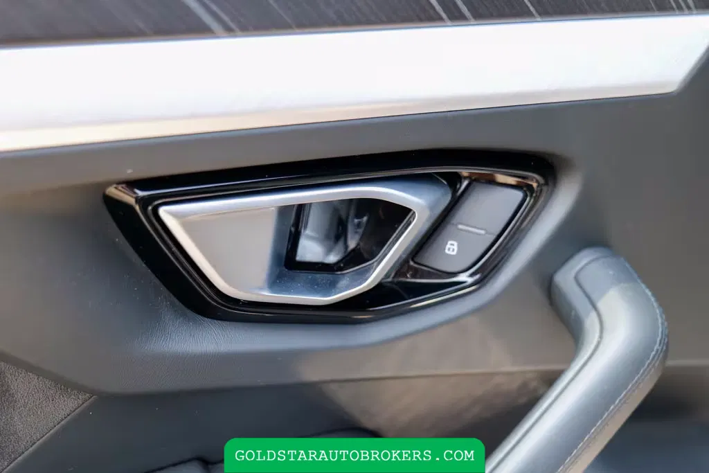 2019 Lamborghini Urus