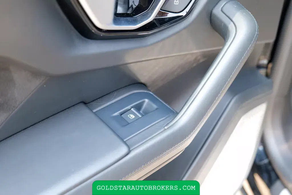 2019 Lamborghini Urus